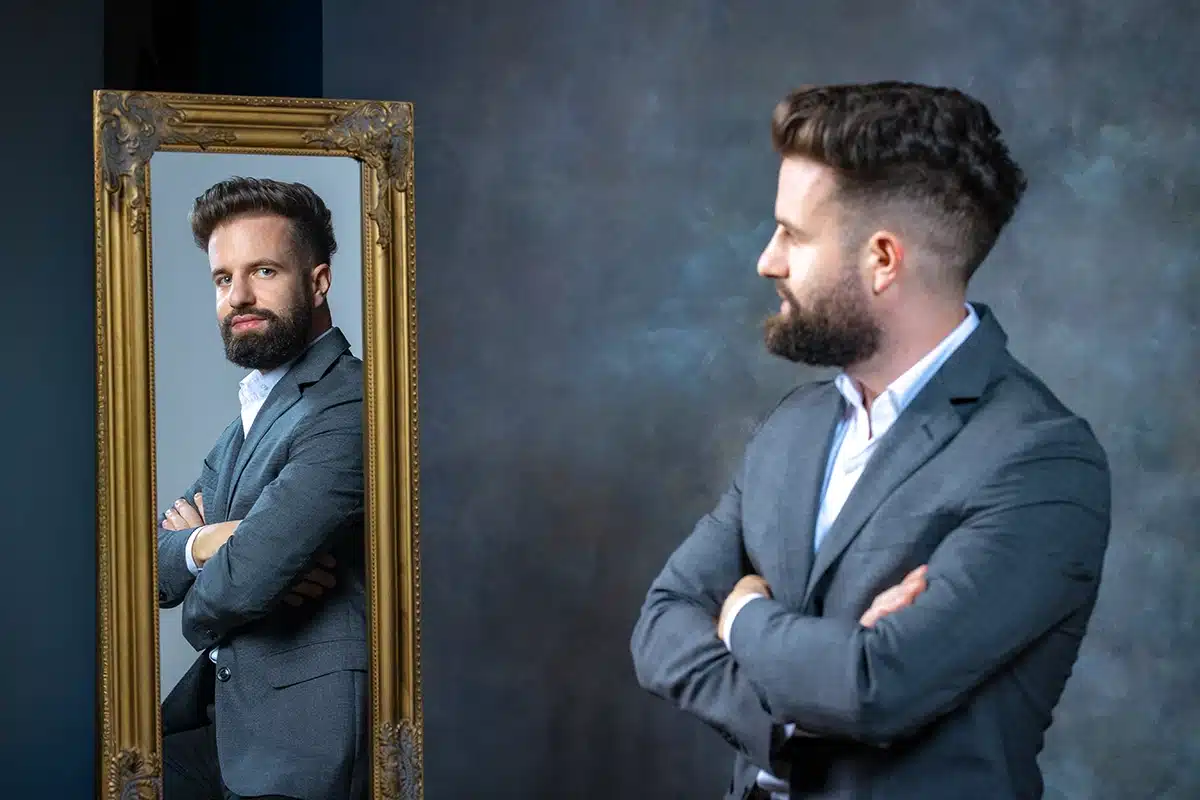 hero imagine branding personal-imagine vs identitate