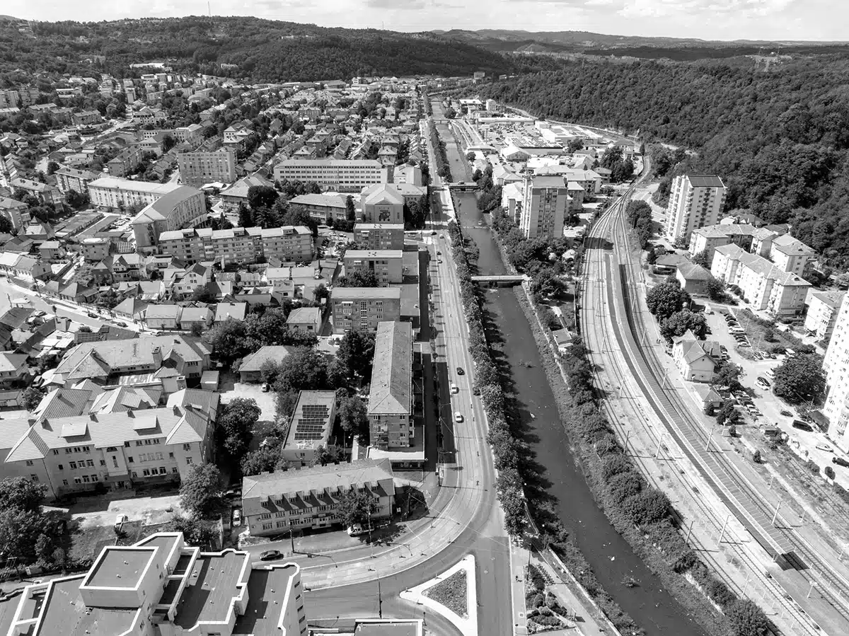 infrastructura tramvai poza drona resita