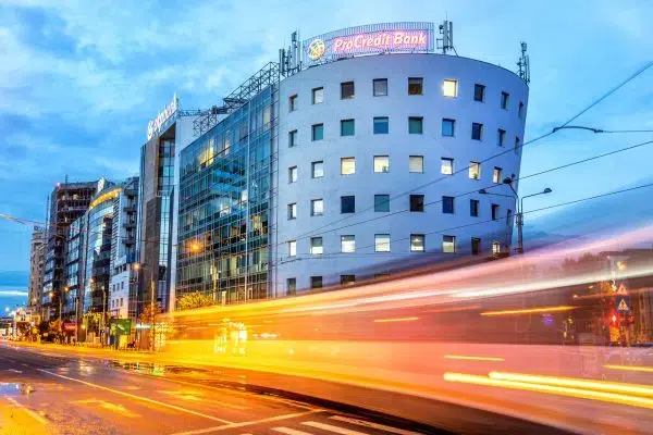 videoclipuri comerciale